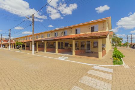 Casa de Condomínio à venda com 2 quartos, 80m² em Rio Branco, Canoas