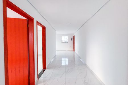 Corredor de apartamento para alugar com 2 quartos, 77m² em Jardim Maringa, São Paulo