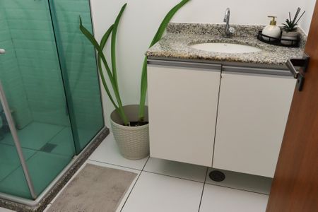 Apartamento para alugar com 115m², 2 quartos e 1 vaga Apartamento para alugar com 115m², 2 quartos e 1 vagaBanheiro Social