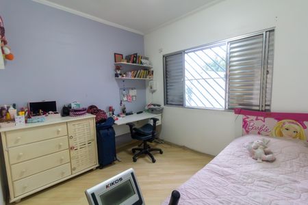 Casa à venda com 97m², 3 quartos e 3 vagasQuarto 2