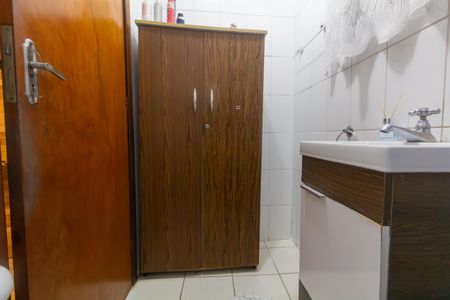 Casa à venda com 97m², 3 quartos e 3 vagasLavabo