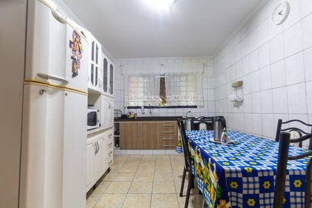 Casa à venda com 97m², 3 quartos e 3 vagasCozinha