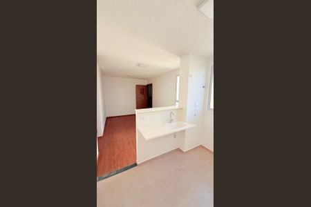 Sala/Cozinha de apartamento para alugar com 2 quartos, 39m² em Lorena Park, Goiânia
