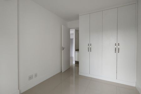 Apartamento à venda com 40m², 1 quarto e 1 vagaQuarto - Armários