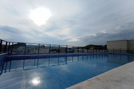 Apartamento à venda com 40m², 1 quarto e 1 vagaÁrea comum - Piscina