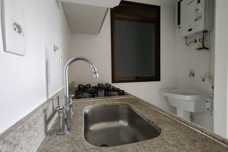 Apartamento à venda com 40m², 1 quarto e 1 vagaCozinha - Armários