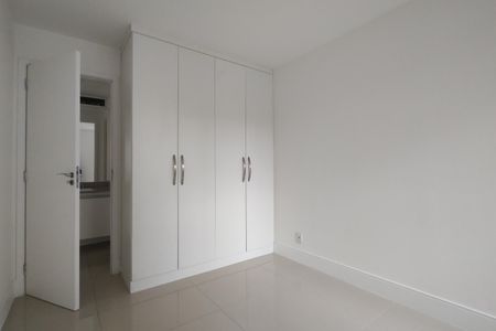 Apartamento à venda com 40m², 1 quarto e 1 vagaQuarto - Armários