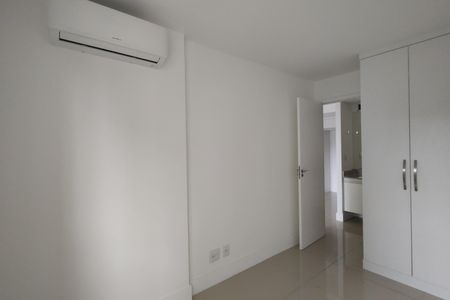 Apartamento à venda com 40m², 1 quarto e 1 vagaQuarto - Armários