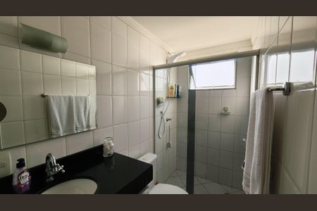 Apartamento à venda com 63m², 2 quartos e 1 vaga Apartamento à venda com 63m², 2 quartos e 1 vagaBanheiro da Suíte