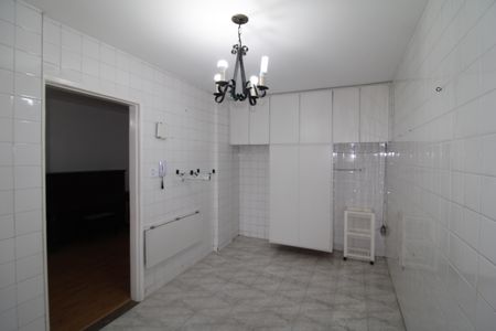 Apartamento à venda com 73m², 2 quartos e sem vagaCozinha