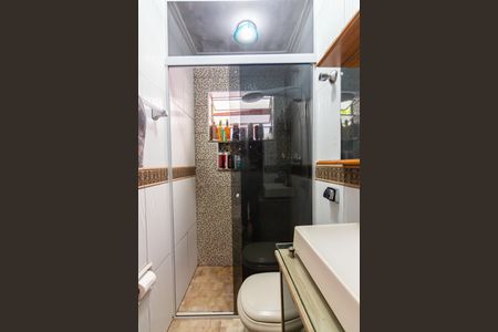 Casa à venda com 121m², 2 quartos e 2 vagasBanheiro