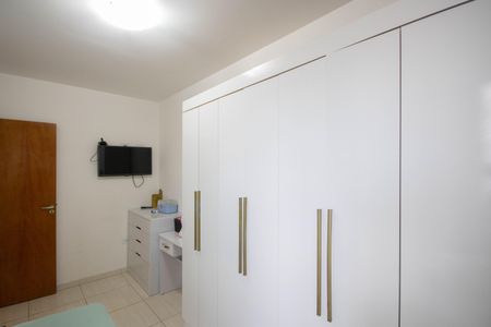 Apartamento à venda com 53m², 2 quartos e 1 vagaQuarto 2
