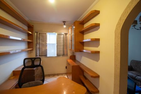 Apartamento à venda com 93m², 2 quartos e 2 vagasEscritório