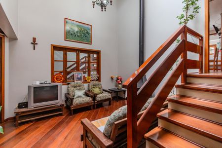 Casa à venda com 220m², 3 quartos e 2 vagas Casa à venda com 220m², 3 quartos e 2 vagasSala 2