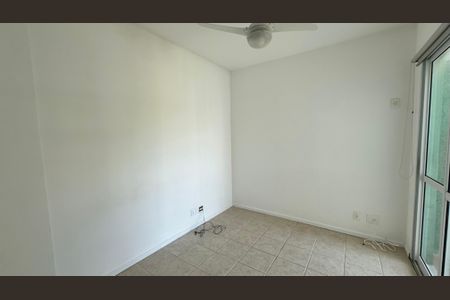 Quarto 1 de apartamento para alugar com 2 quartos, 68m² em Recreio dos Bandeirantes, Rio de Janeiro