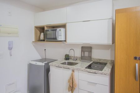 Studio para alugar com 29m², 1 quarto e 1 vaga Studio para alugar com 29m², 1 quarto e 1 vagaCozinha