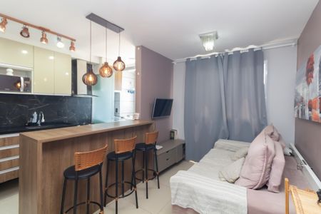 Sala de apartamento à venda com 2 quartos, 40m² em Itaquera, São Paulo