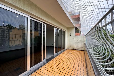 Apartamento para alugar com 142m², 3 quartos e 1 vagaVaranda