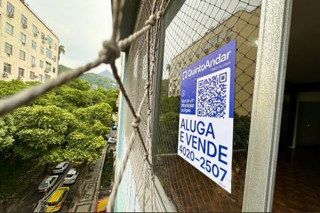 Apartamento para alugar com 142m², 3 quartos e 1 vagaPlaquinha instalada