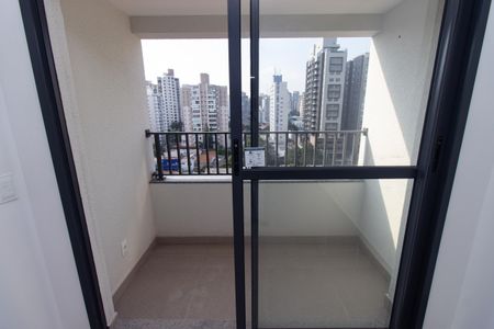 Varanda de apartamento à venda com 1 quarto, 30m² em Vila Mariana, São Paulo