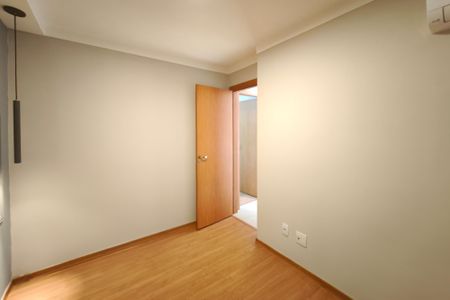 Apartamento à venda com 48m², 2 quartos e 1 vagaQuarto 2