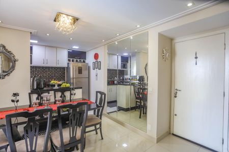 Sala  de apartamento à venda com 2 quartos, 55m² em Piraporinha, Diadema