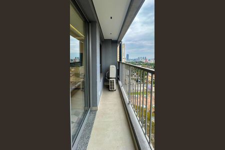 Apartamento à venda com 37m², 1 quarto e sem vaga Apartamento à venda com 37m², 1 quarto e sem vagaVaranda