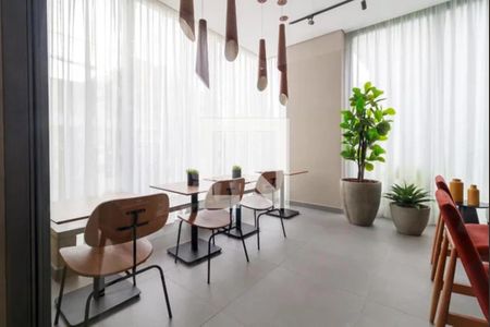 Apartamento à venda com 37m², 1 quarto e sem vaga Apartamento à venda com 37m², 1 quarto e sem vagaSalão de festas