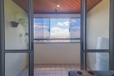 Sala de apartamento para alugar com 3 quartos, 75m² em Jaguaré, São Paulo