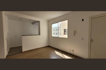 sala  de apartamento para alugar com 2 quartos, 45m² em Betim Industrial, Betim