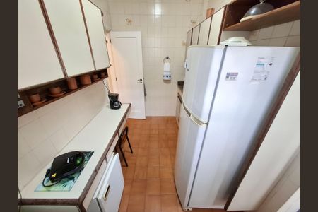 Apartamento à venda com 83m², 3 quartos e sem vagaCozinha 