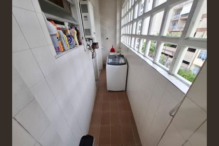 Apartamento à venda com 83m², 3 quartos e sem vagaÁrea de serviço 