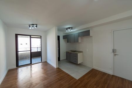 Sala de apartamento à venda com 3 quartos, 73m² em Jardim Esperanca, Barueri
