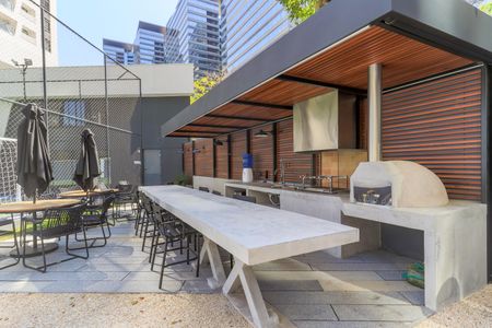 Apartamento à venda com 134m², 3 quartos e 2 vagas Apartamento à venda com 134m², 3 quartos e 2 vagasÁrea comum - Churrasqueira