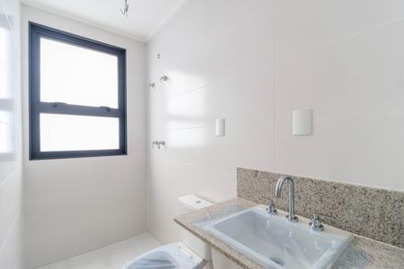 Apartamento à venda com 134m², 3 quartos e 2 vagas Apartamento à venda com 134m², 3 quartos e 2 vagasBanheiro