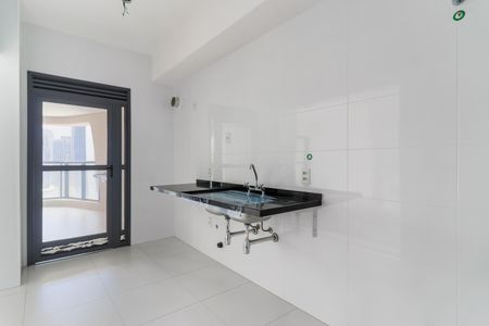 Apartamento à venda com 134m², 3 quartos e 2 vagas Apartamento à venda com 134m², 3 quartos e 2 vagasCozinha