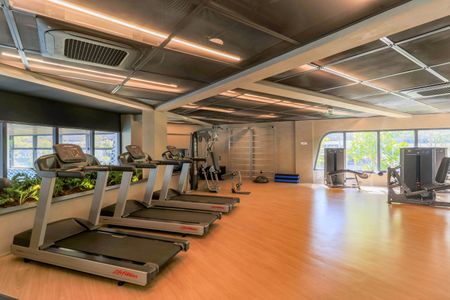 Apartamento à venda com 134m², 3 quartos e 2 vagas Apartamento à venda com 134m², 3 quartos e 2 vagasÁrea comum - Academia