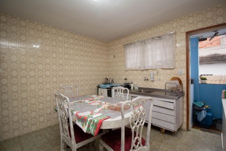 Casa à venda com 530m², 4 quartos e 5 vagasCozinha