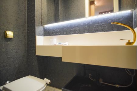 Lavabo de apartamento à venda com 3 quartos, 280m² em Jardim Itu, Porto Alegre