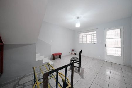 Sala de casa à venda com 2 quartos, 100m² em Burgo Paulista, São Paulo