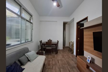 Apartamento à venda com 45m², 1 quarto e sem vagaSala
