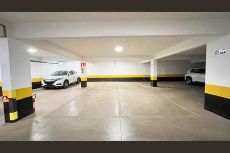 Apartamento à venda com 62m², 1 quarto e 2 vagas