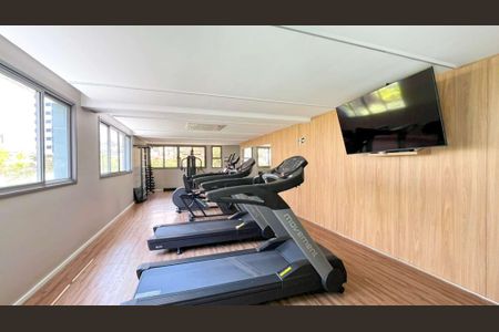 Apartamento à venda com 64m², 1 quarto e 2 vagas