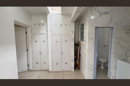 Casa à venda com 145m², 3 quartos e 2 vagas Casa à venda com 145m², 3 quartos e 2 vagasArea de Serviço