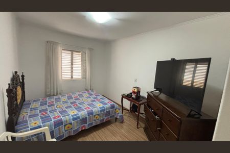 Casa à venda com 145m², 3 quartos e 2 vagas Casa à venda com 145m², 3 quartos e 2 vagasQuarto 3