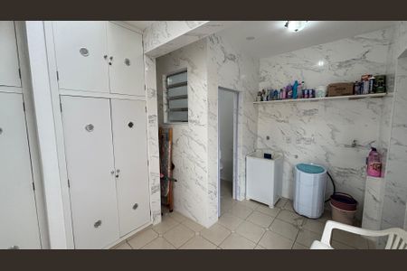 Casa à venda com 145m², 3 quartos e 2 vagas Casa à venda com 145m², 3 quartos e 2 vagasArea de Serviço