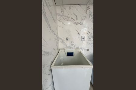 Casa à venda com 145m², 3 quartos e 2 vagas Casa à venda com 145m², 3 quartos e 2 vagasQuintal - area de Serviço