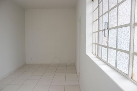 Quarto 1 de casa para alugar com 2 quartos, 80m² em Renascença, Belo Horizonte
