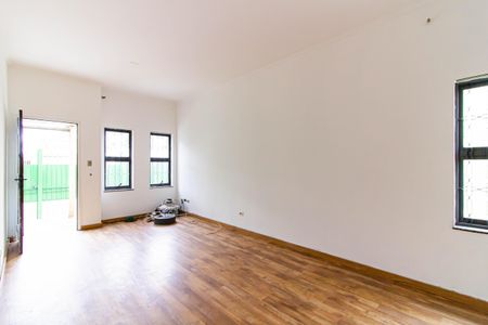 Casa para alugar com 110m², 2 quartos e 3 vagas Casa para alugar com 110m², 2 quartos e 3 vagasSala