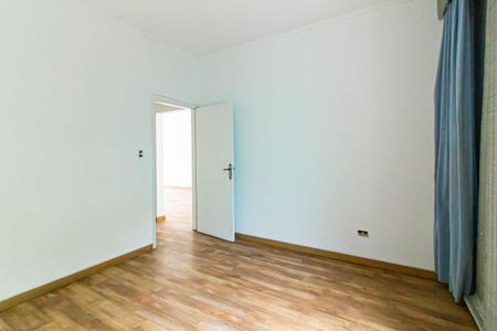 Casa para alugar com 110m², 2 quartos e 3 vagas Casa para alugar com 110m², 2 quartos e 3 vagasQuarto